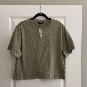 J.Crew Relaxed premium weight cropped T shirt